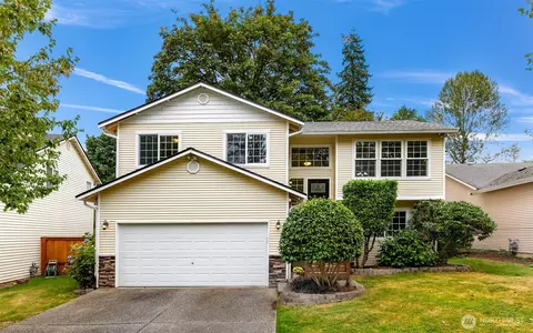 1509 116th Ave SE, Lake Stevens, WA 98258