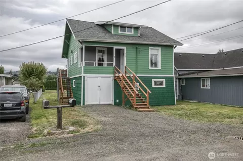 619 W Perry St, Aberdeen, WA 98520