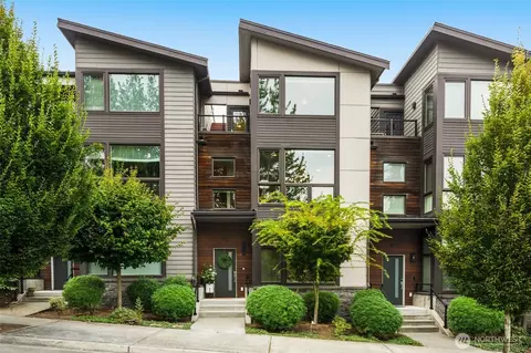 6454 NE 181st St #102, Kenmore, WA 98028
