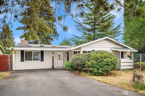 16848 124th Ave SE, Renton, WA 98058