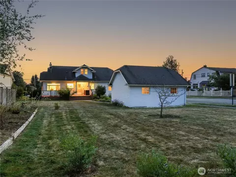 2914 Cornwall Ave, Bellingham, WA 98225