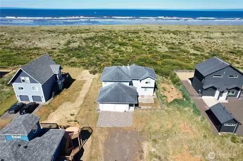 1115 Ocean Shores Blvd SW, Ocean Shores, WA 98569