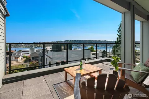 655 Crockett St #A208, Seattle, WA 98109