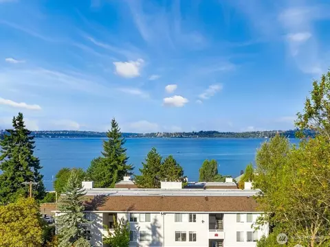 10110 NE 60th St #107, Kirkland, WA 98033