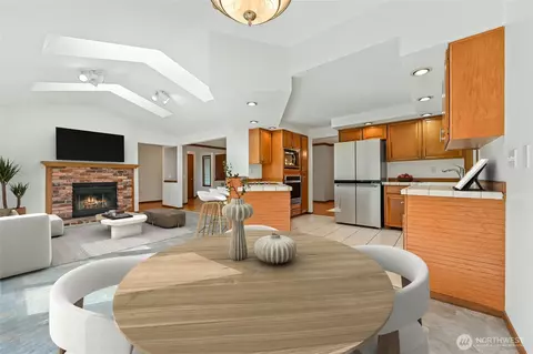 Other - 24225 15 Pl SE, Bothell, WA 98021 photo 2 of 4