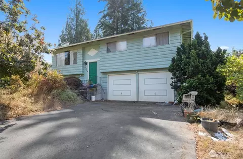 6304 165th Pl SW, Lynnwood, WA 98037