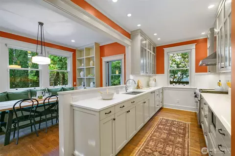 Kitchen - 803 15th Ave E, Seattle, WA 98112 photo 1 of 2