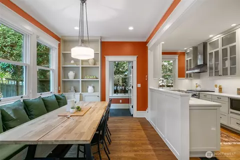 Dining - 803 15th Ave E, Seattle, WA 98112 photo 2 of 3