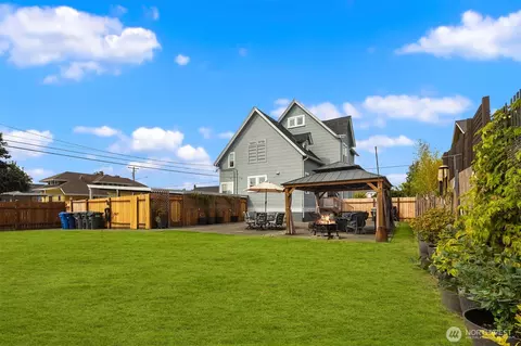 1002 Thompson St, Sumner, WA 98390 photo 9