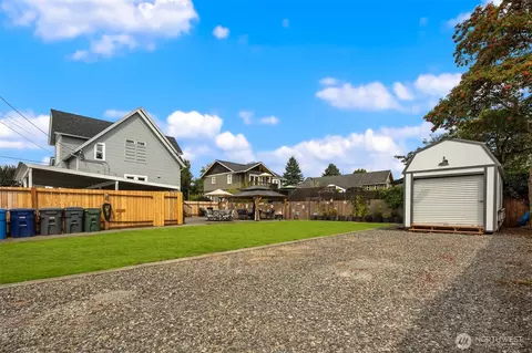 1002 Thompson St, Sumner, WA 98390 photo 31