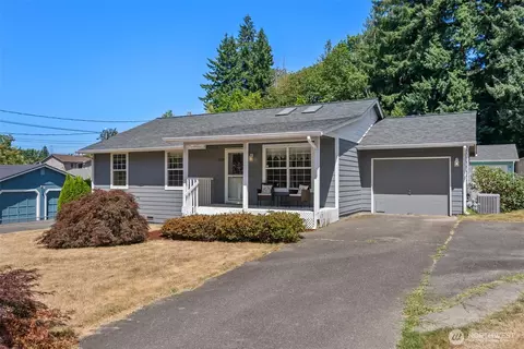 6208 Maple View Dr, Bremerton, WA 98312
