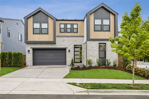 13725 SE 85th St #46, Newcastle, WA 98059