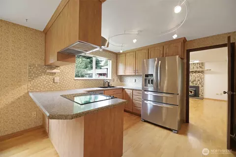 Kitchen - 7206 6th Ave W, Everett, WA 98203 photo 1 of 4
