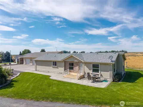 10624 Handicap Dr SE, Warden, WA 98857