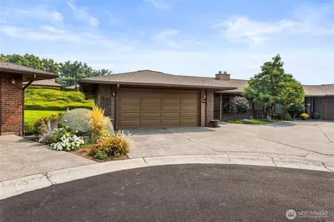 101 N 48th Ave #6A, Yakima, WA 98908