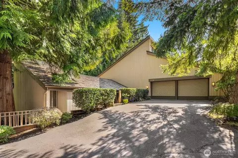 2410 Sahalee Dr W, Sammamish, WA 98074
