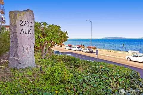 2200 Alki Ave SW #405, Seattle, WA 98116