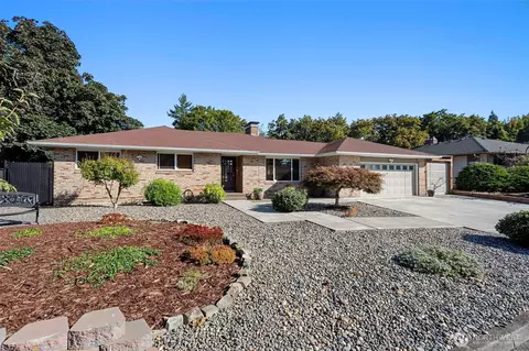 6804 Louisiana Dr, Vancouver, WA 98664