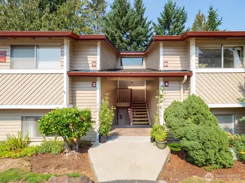 17515 149th Ave SE #E3, Renton, WA 98058
