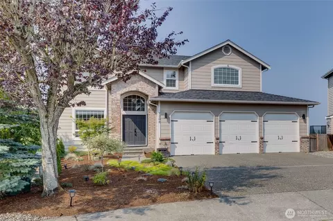 7208 77th Dr NE, Marysville, WA 98270