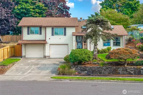 7319 S Cushman Ave, Tacoma, WA 98408