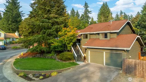 985 NE Colby Ct, Bremerton, WA 98311