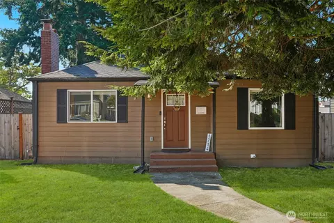 1714 S Anderson St, Tacoma, WA 98405