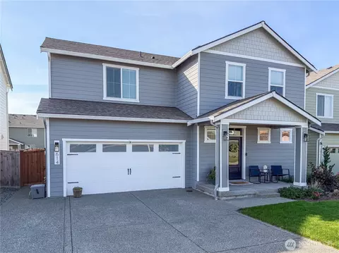 Exterior - 614 Mount Peak St N, Enumclaw, WA 98022 photo 2 of 7