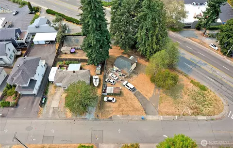 1409 Monroe Ave NE, Renton, WA 98056