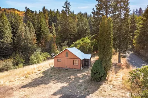 373 Tracy Rd, Dixie, WA 99329