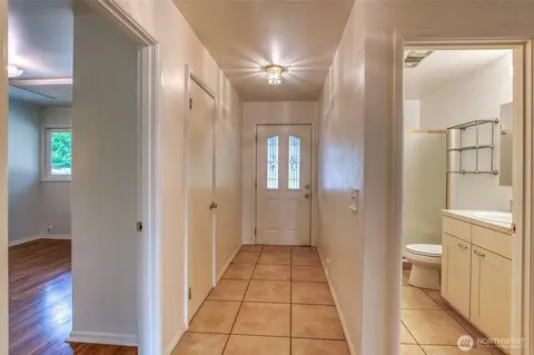 10 Grove St, Eastsound, WA 98245 photo 13