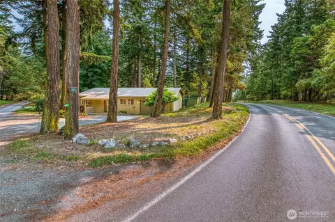 10 Grove St, Eastsound, WA 98245 photo 3