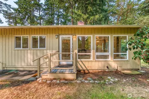 10 Grove St, Eastsound, WA 98245 photo 7