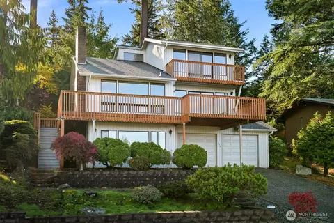 214 Bayside Rd, Bellingham, WA 98225