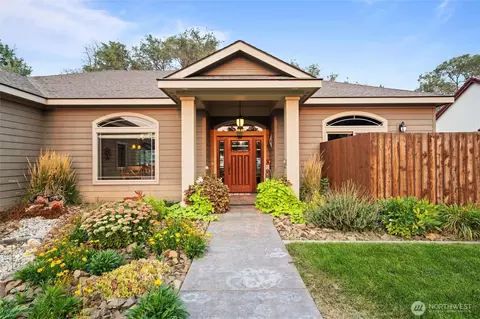 19251 Quail Way, Soap Lake, WA 98851