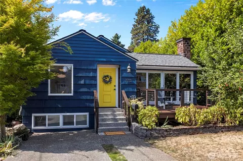 7713 36th Ave NE, Seattle, WA 98115