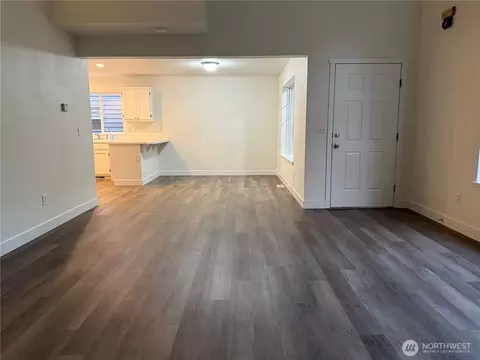 Living - 207 Willow Ave W, Sultan, WA 98294 photo 1 of 4