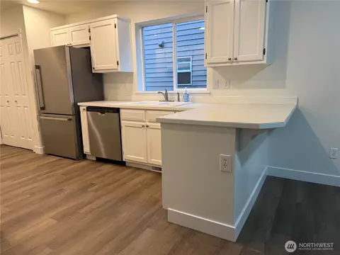 Kitchen - 207 Willow Ave W, Sultan, WA 98294 photo 1 of 1
