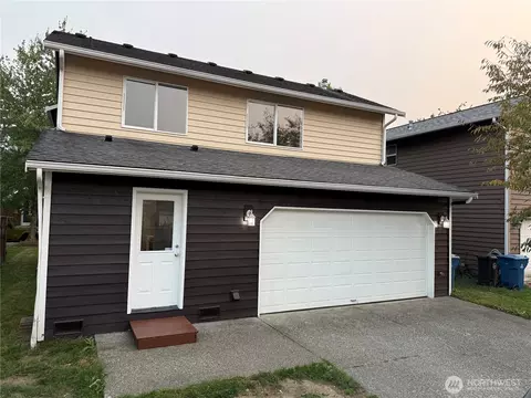 Exterior - 207 Willow Ave W, Sultan, WA 98294 photo 2 of 6