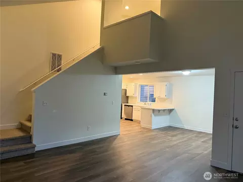 Living - 207 Willow Ave W, Sultan, WA 98294 photo 2 of 4