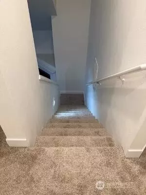 Entry Way - 207 Willow Ave W, Sultan, WA 98294 photo 1 of 2