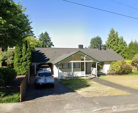 615 621 13th Ave W, Kirkland, WA 98033