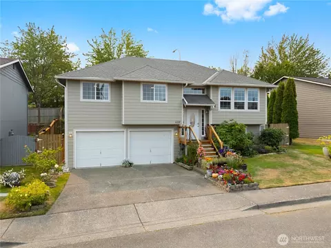1122 SW 59th Pl, Everett, WA 98203