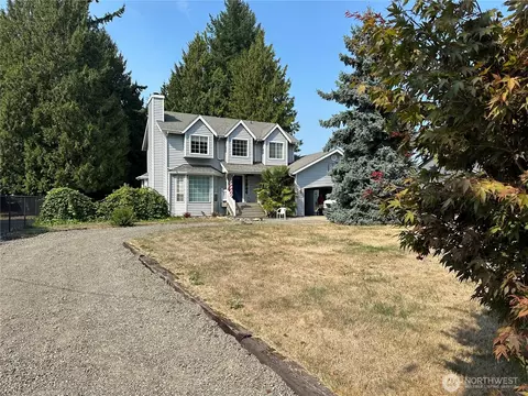 2918 184th Ave E, Lake Tapps, WA 98391