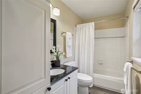 Bath - 12118 NE 171st Pl #E202, Bothell, WA 98011 photo 4 of 5