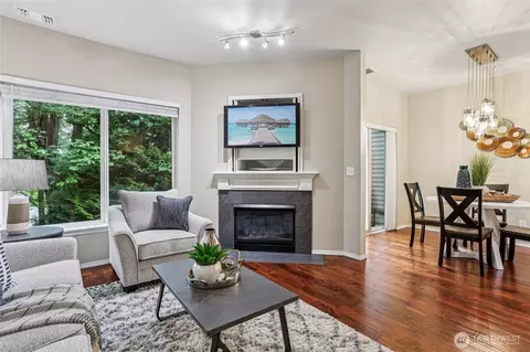 Living - 12118 NE 171st Pl #E202, Bothell, WA 98011 photo 2 of 2