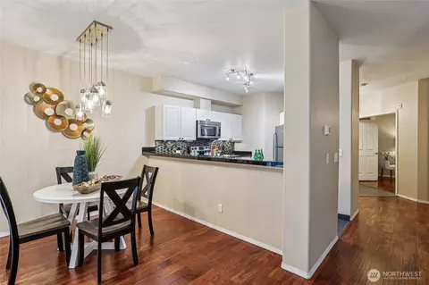 Dining - 12118 NE 171st Pl #E202, Bothell, WA 98011 photo 1 of 2