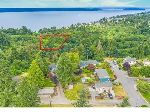 1517 SW 124th St, Burien, WA 98146