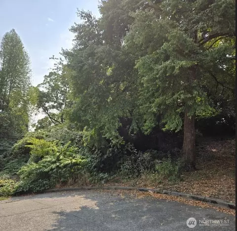 4819 S Myrtle St, Seattle, WA 98118