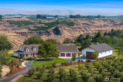 8151 Vertner Rd, Yakima, WA 98908